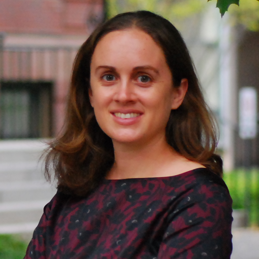 Julia Mundy