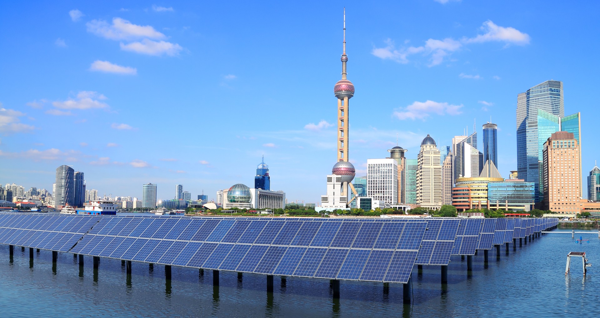 Shanghai Bund skyline